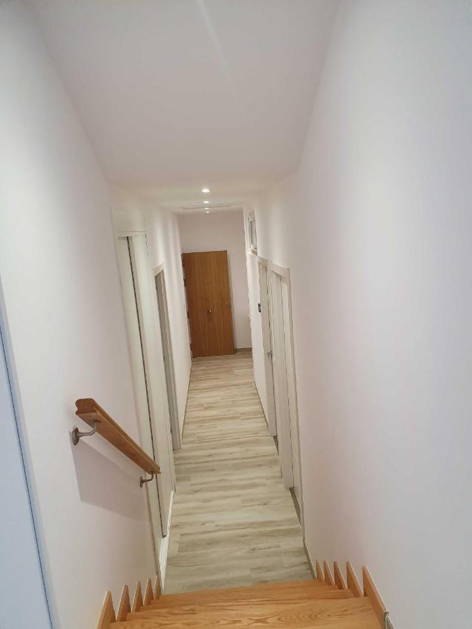 Acogedor Apartamento En El Centro De Monforte Monforte De Lemos Kültér fotó